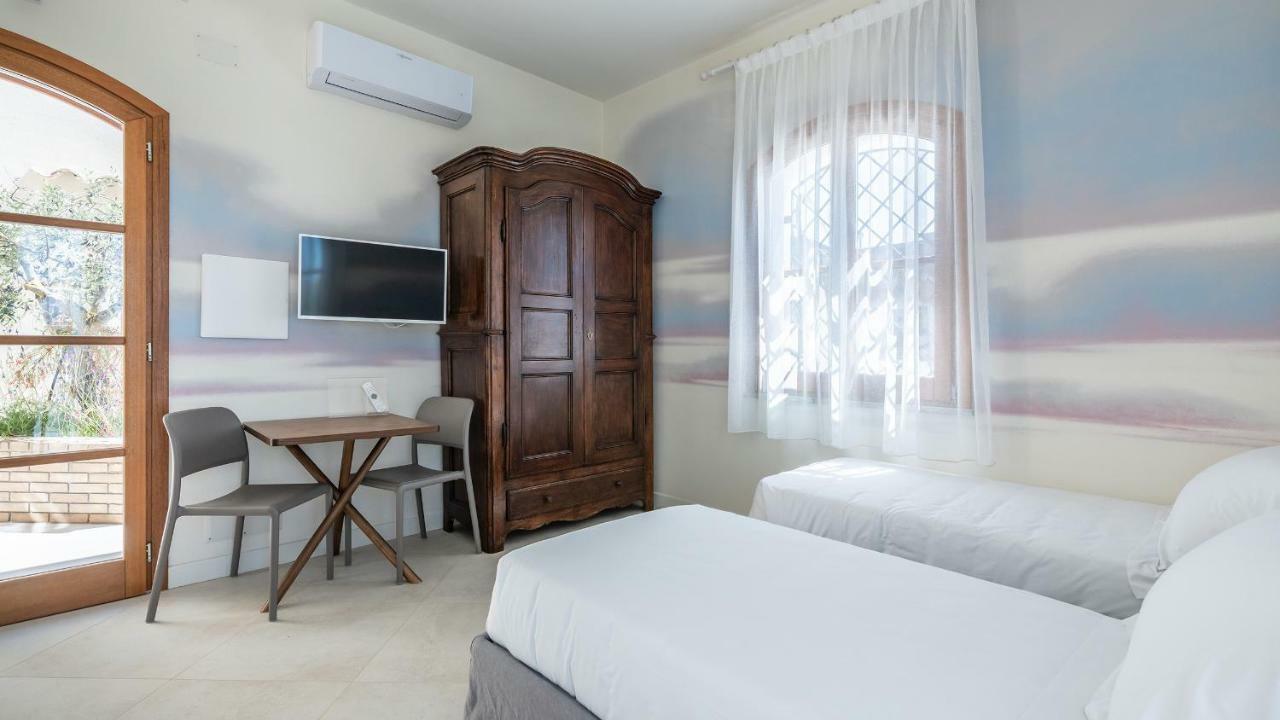 Italianway - Locanda Della Meridiana Pula Kültér fotó